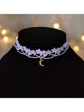 Whimsical Lace Choker Necklace lavender Purple Dainty Elegant Floral Flowers